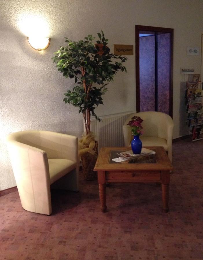 Landhotel Trampe Luaran gambar